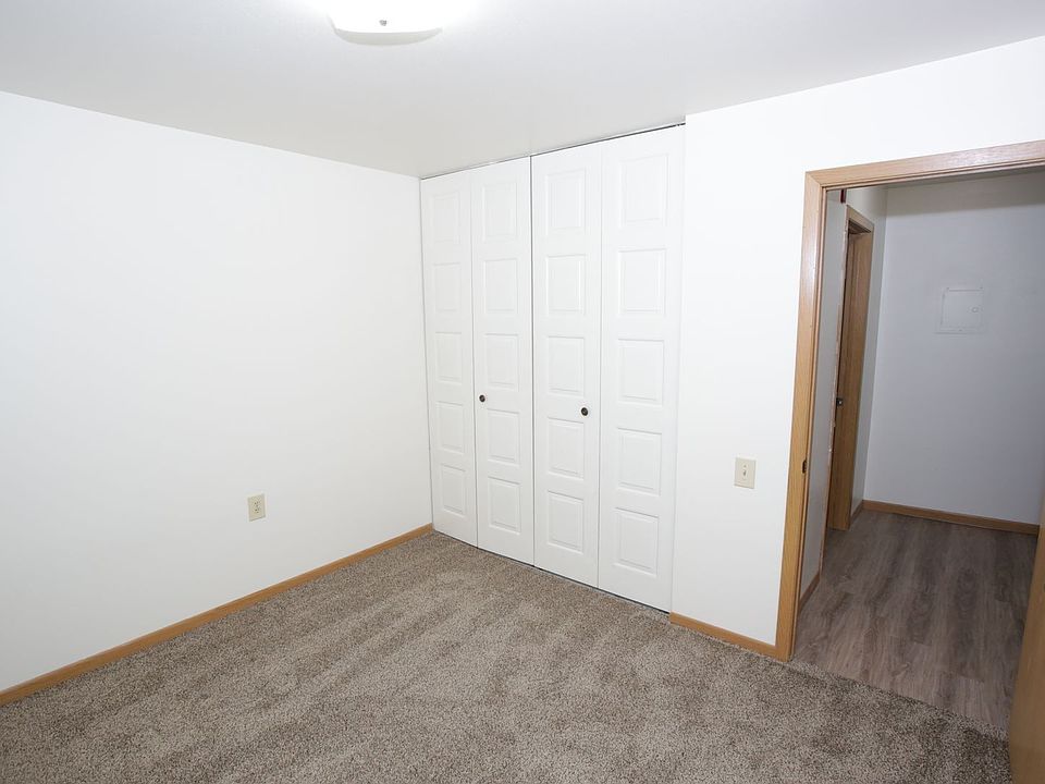 Markham 615 1st Ave S Grand Forks, ND Zillow