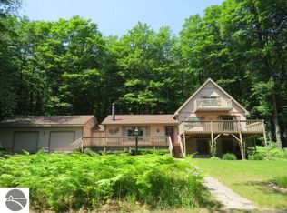 6174 Zwischendorf Trl, Bellaire, MI 49615