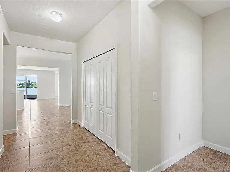 3053 Youngford St — Photo 4