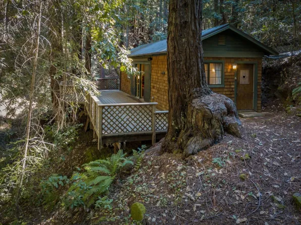 672 Swanton Rd, Davenport, CA 95017