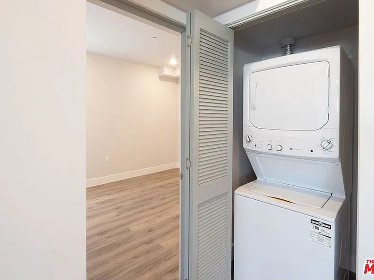 3672 Jasmine Ave #303 — Photo 9