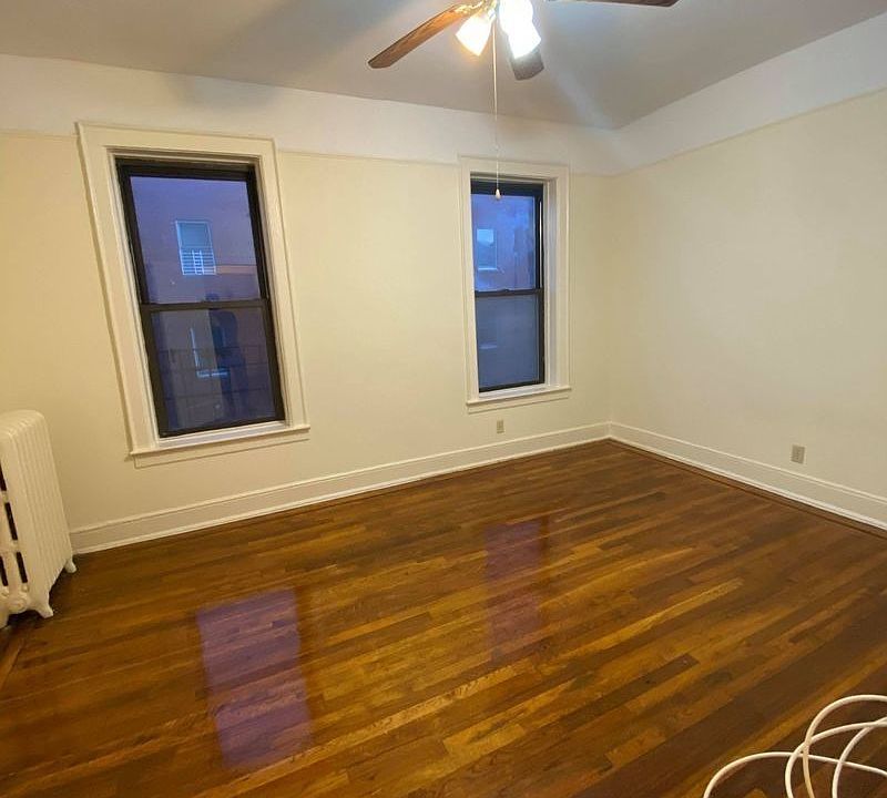 2nd image of 8785 Bay 16 St #6B