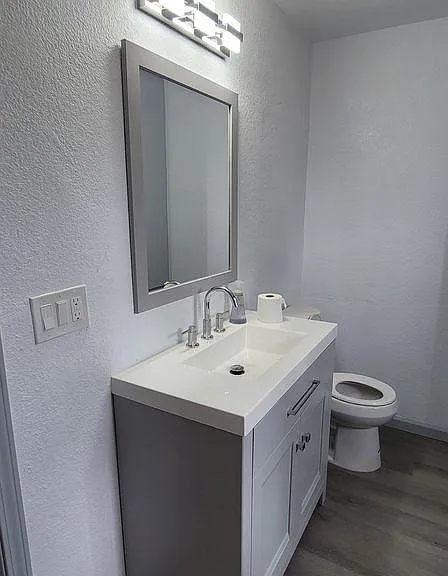 4810 Mascot Ave — Photo 10