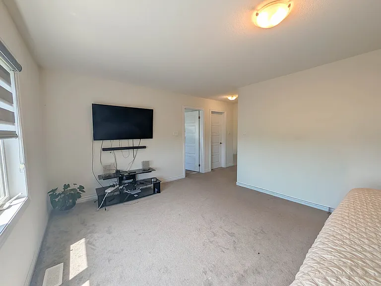 150 Explorer Way — Photo 19