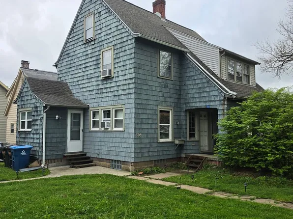 338 E College Ave, Kent, OH 44240