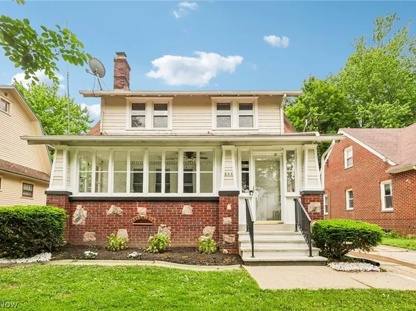 888 Greenwood Ave, Akron, OH 44320