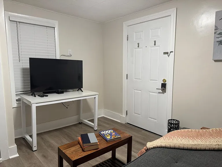 170 Washington St #1R — Photo 24