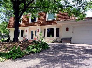 9706 Saint Johns Rd, Minnetonka, MN 55305