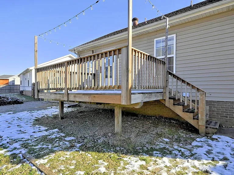 422 Woodale Dr — Photo 28