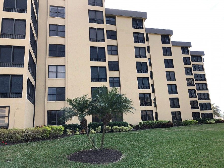 2nd image of 5780 Midnight Pass Rd APT 409B