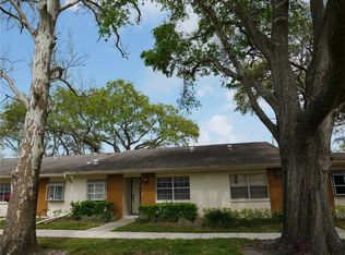 2297 Lark Cir E APT E, Palm Harbor, FL 34684