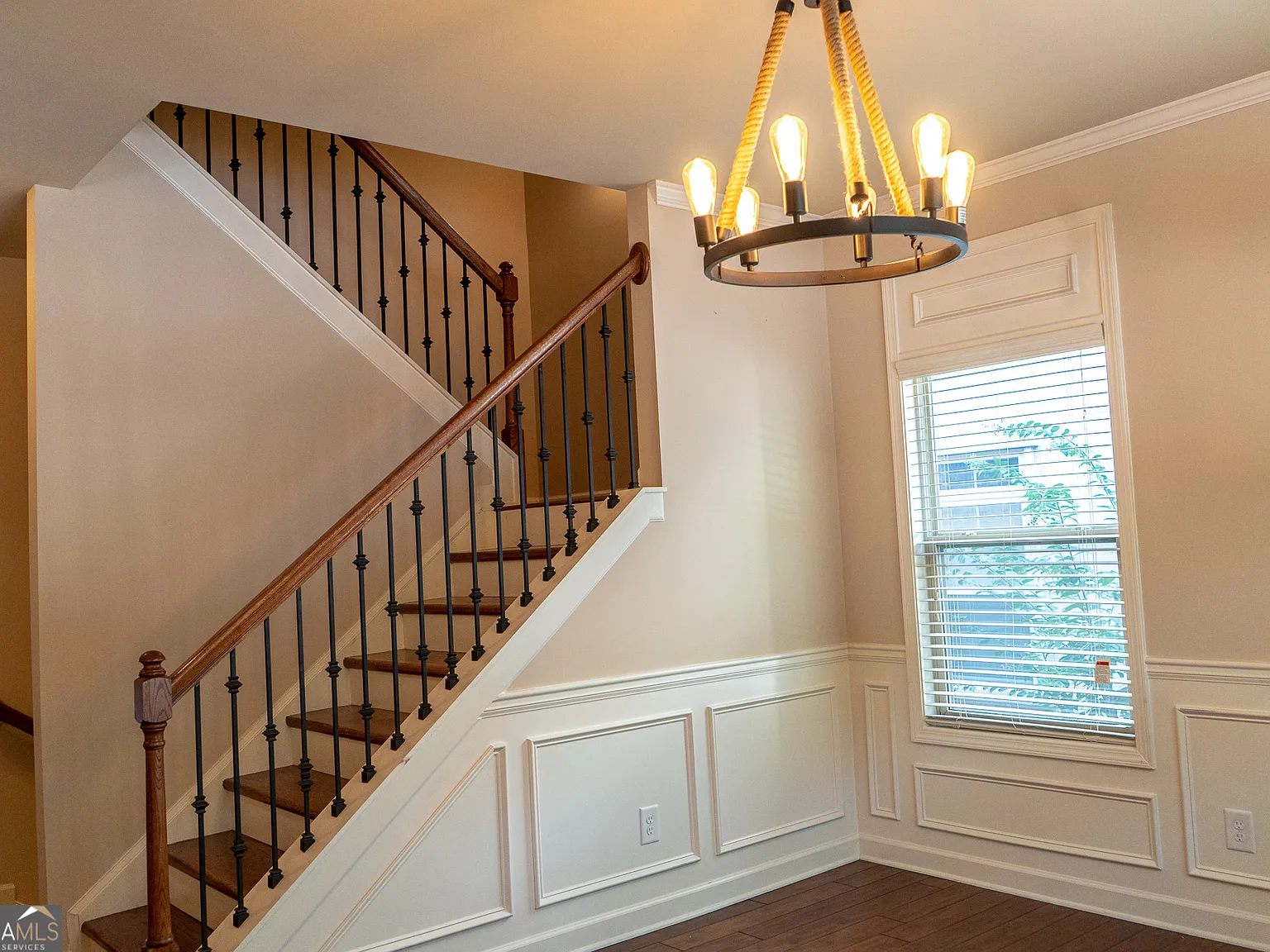1209 Lavista Rd NE — Photo 2