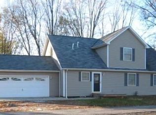 36185 Shaw Dr, North Ridgeville, OH 44039