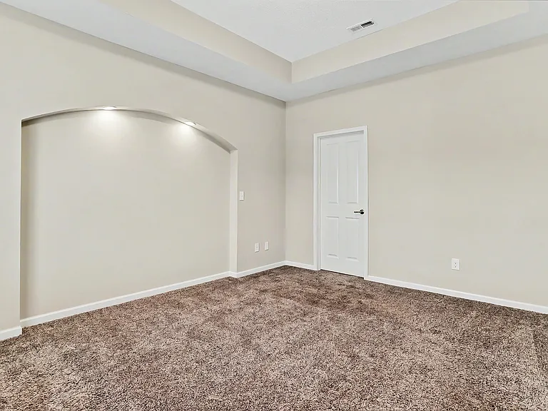 800 Redwood Ln — Photo 26