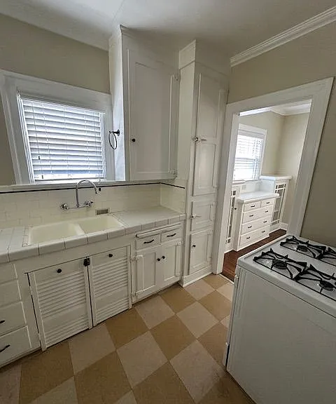 2938 Juniper St #2938 — Photo 7