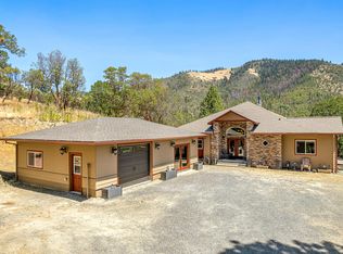 7498 Sterling Creek Rd, Jacksonville, OR 97530