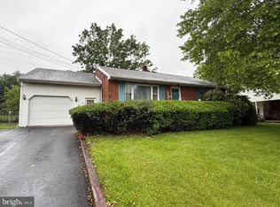 36 Carolyn St, Harrisburg, PA 17112
