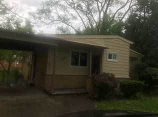 15230 Leslie Ave, Oak Park, MI 48237