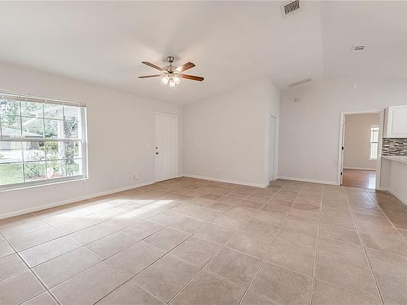 5th image of 4717 Montauk St