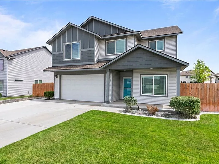 5813 Sidon Ln — Photo 2