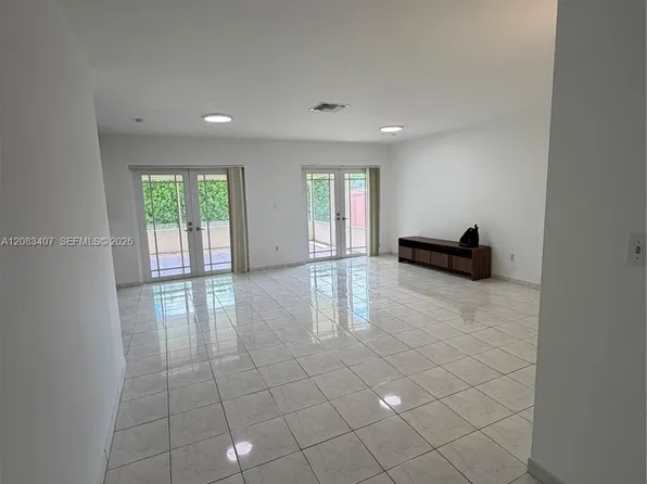 1732 SW 103rd Ave, Miami, FL 33165