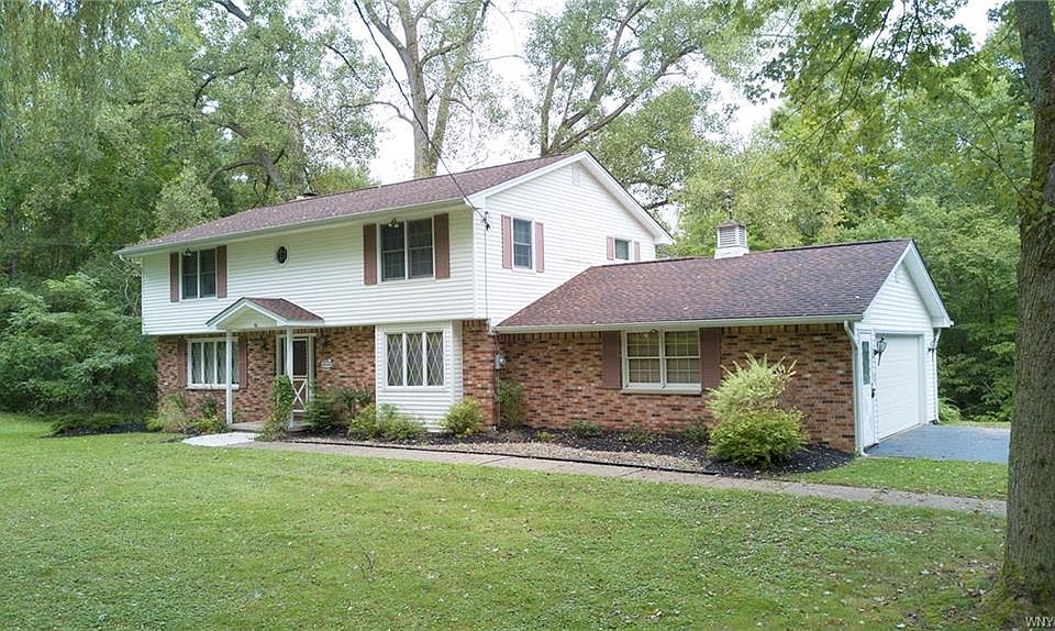 1st image of 75 Henning Dr