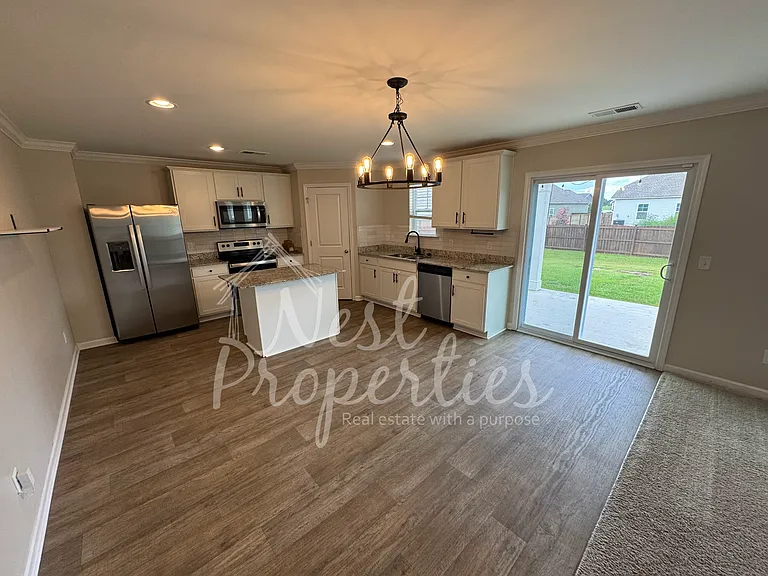 198 Carriagebrook Cir — Photo 3