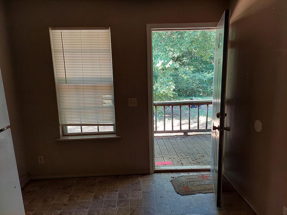 1st image of 301 N Rogers St #10521370