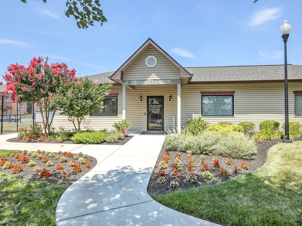 Tuscany Gardens Apartments