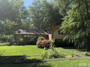 8217 Berry Dr, Evansville, IN 47710