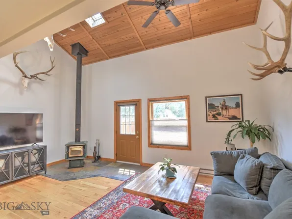 1601 W Olive St APT 3, Bozeman, MT 59715