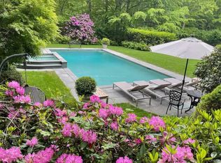 7 Wooded Oak Lane, East Hampton, NY 11937