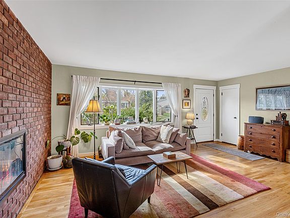 4th image of 228 8th Street