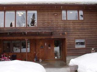 6926 Town And Country Pl, Anchorage, AK 99502