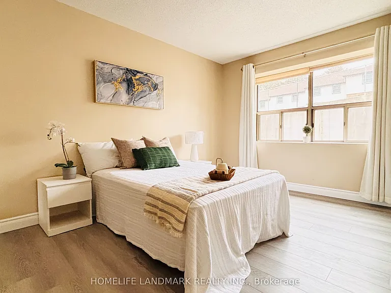 300 Keats Way #207 — Photo 16