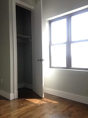Rented by P Management | media 20