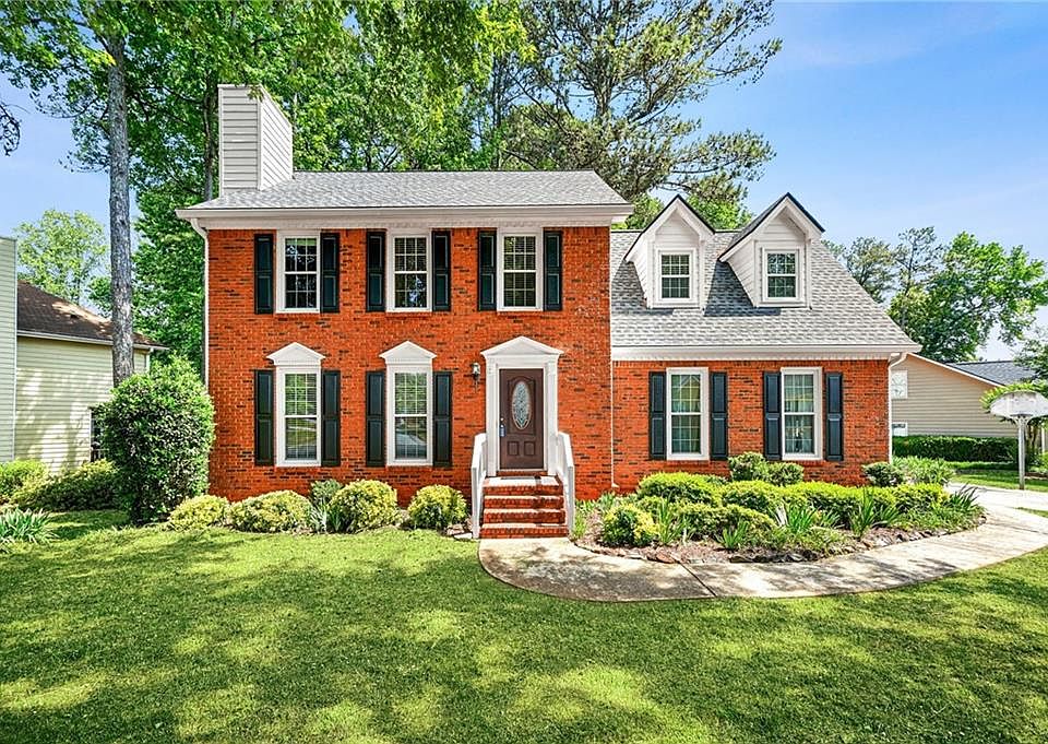 1st image of 825 Meadowsong Cir
