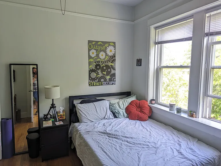 2939 W Schubert Ave #2 — Photo 10