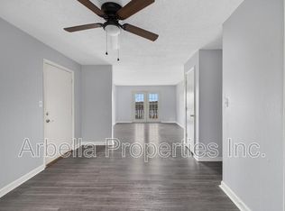 103 Angeline Dr APT 3, Johnson City, TN 37615