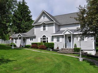 2124 College Rd, Factoryville, PA 18419