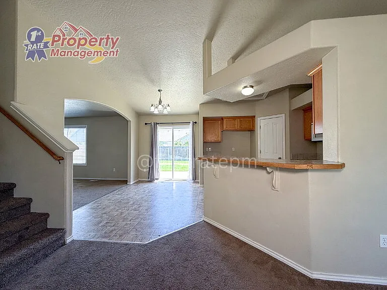 1491 W Verbena Dr — Photo 7