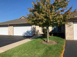 2531 Par Four Ct, Joliet, IL 60436