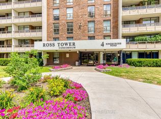 4 Kings Cross Rd #402, Brampton, ON L6T3X8