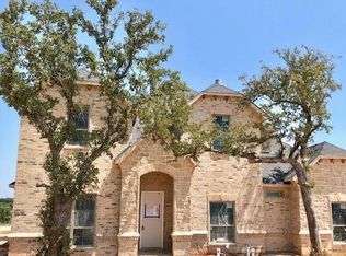 108 Ryder Ct, Hurst, TX 76053
