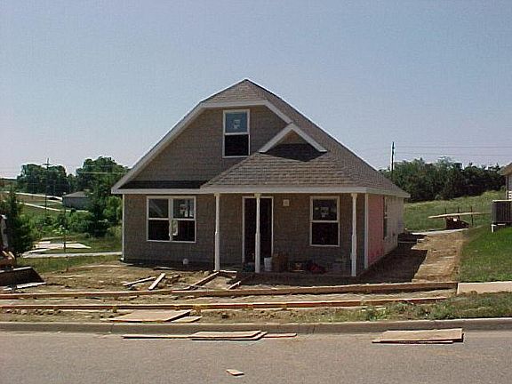 2nd image of 4910 N Creek Wood Dr