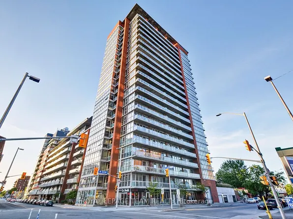 179 George St #2106, Ottawa, ON K1N 1J8
