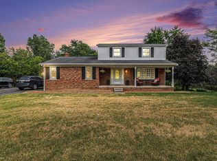 21180 Armada Ridge Rd, Armada, MI 48005