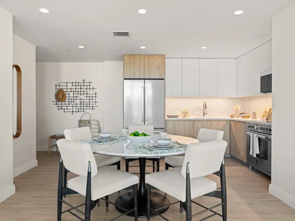 532 Neptune Avenue image 1 of 11