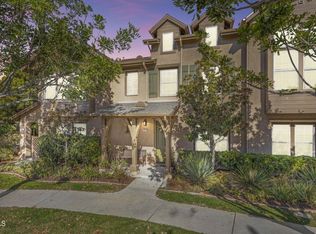 319 Feather River Pl #34, Oxnard, CA 93036