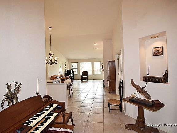 5th image of 1116 Orchard Lake Dr